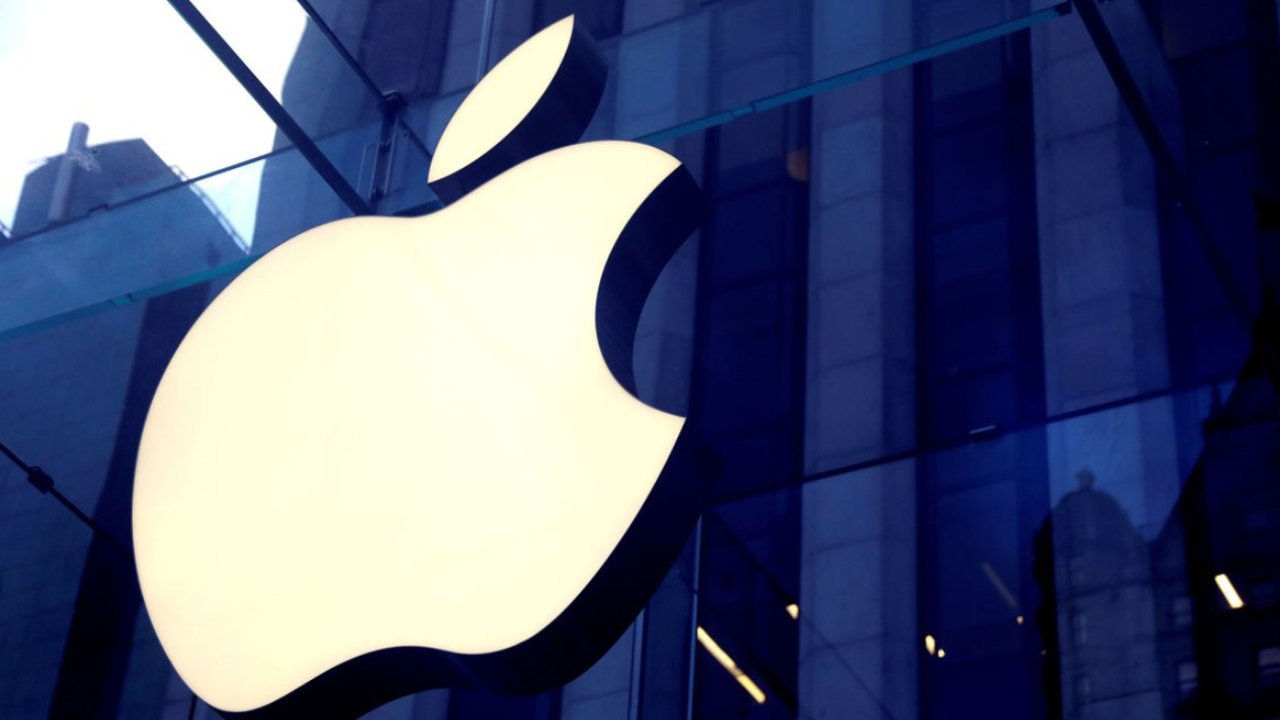 Procon multa Apple em R$ 10 milhões por celulares sem carregador