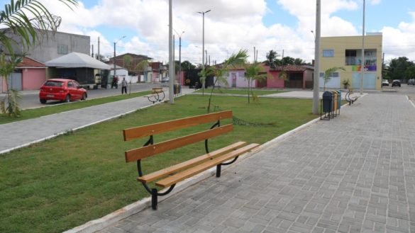 Prefeitura de Parnamirim conclui obras em praça de Monte Castelo